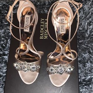 Badgley Mischka Vanessa Nude Satin Elegant Shoes
